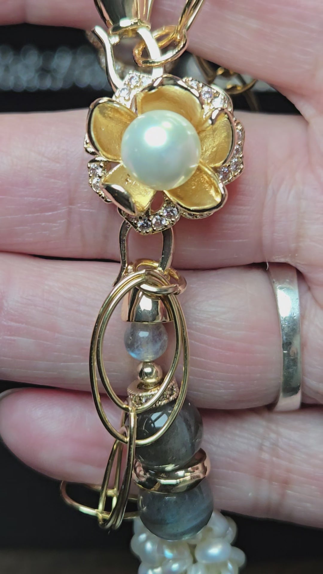 Freshwater Pearl and Labradorite Gold-Plated Bracelet